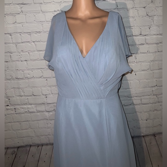Azazie Light Blue Polyester Formal Dress with Slit size 10 - Picture 2 of 11